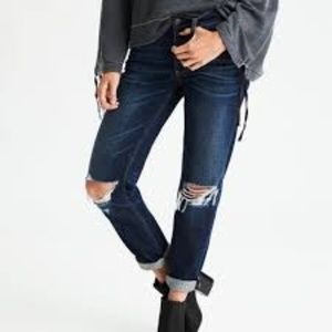 American Eagle Tomgirl Ripped Boyfriend Jeans